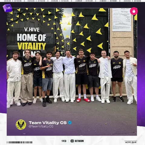 Vitality прилетели в Париж — а почему все в белом...