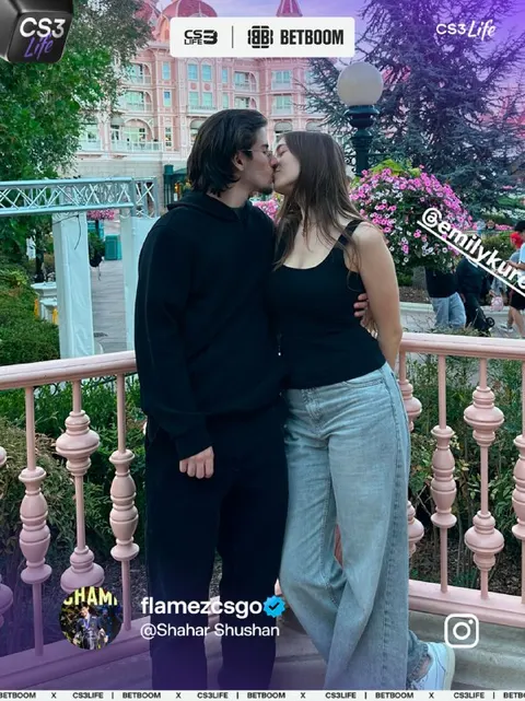 Дни рождения продолжаются — сегодня своё 22-летие отмечает и девушка flameZ: