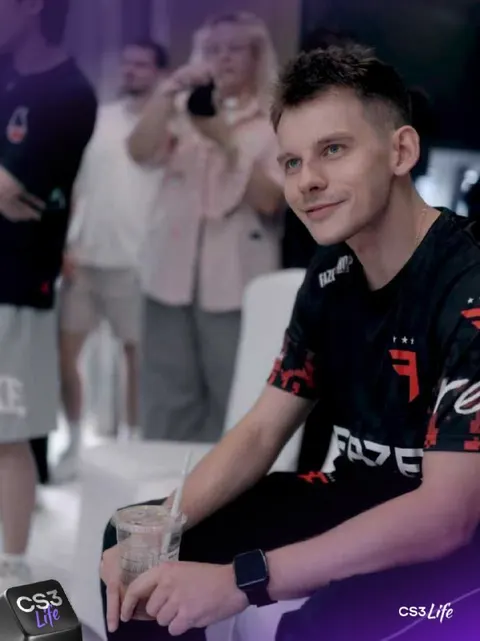 FaZe Clan вместе со своим новичком уже прибыли в Гуанчжоу для подготовки к турниру и залетели на медиа-день