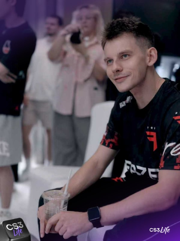 FaZe Clan вместе со своим новичком уже прибыли в Гуанчжоу для подготовки к турниру и залетели на медиа-день