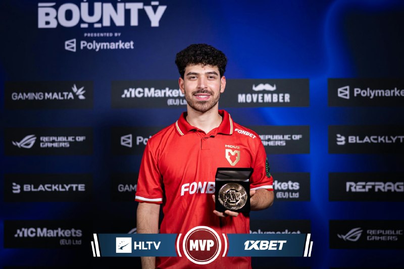 Счастливый Spinx с MVP!