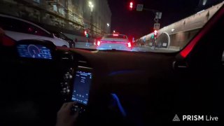 Илюха чиллит под свой любимый трек на пару с его автором.